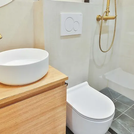 Amazing 1br 4p - Cremieux - Gare De Lyon Apartment *